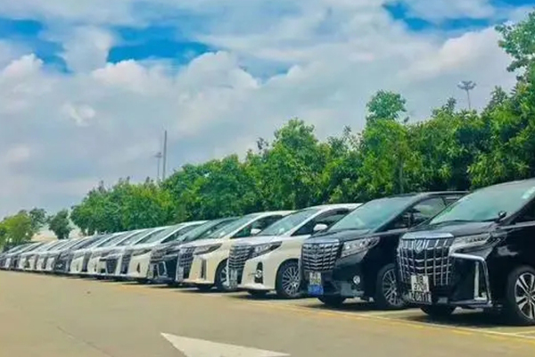 �����⳵��˾��������⳵�Լ�Ŀǰ���ٵ�������?�������ý���